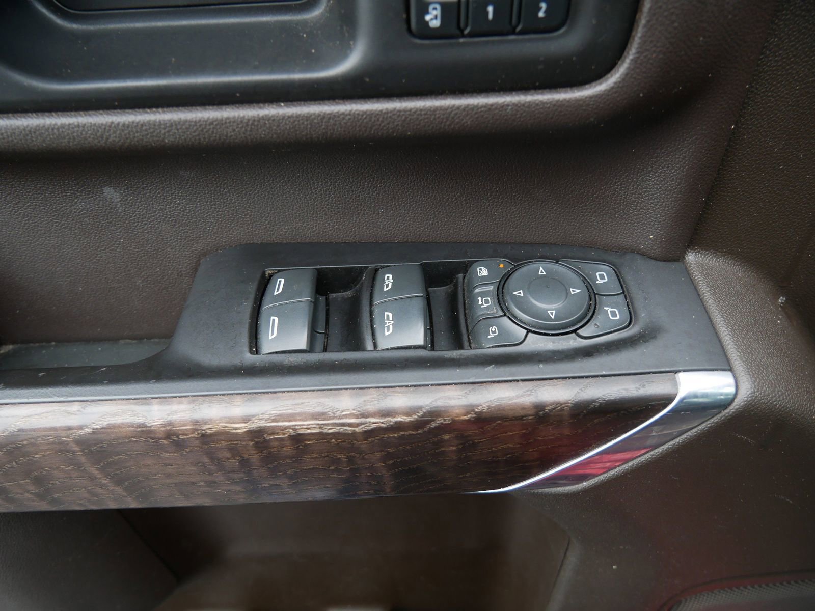 Used 2022 GMC Sierra 3500 Denali w/ Denali Ultimate Package image 16