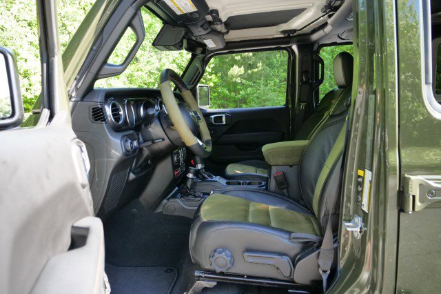 Used 2023 Jeep Wrangler Unlimited Rubicon 392 image 23