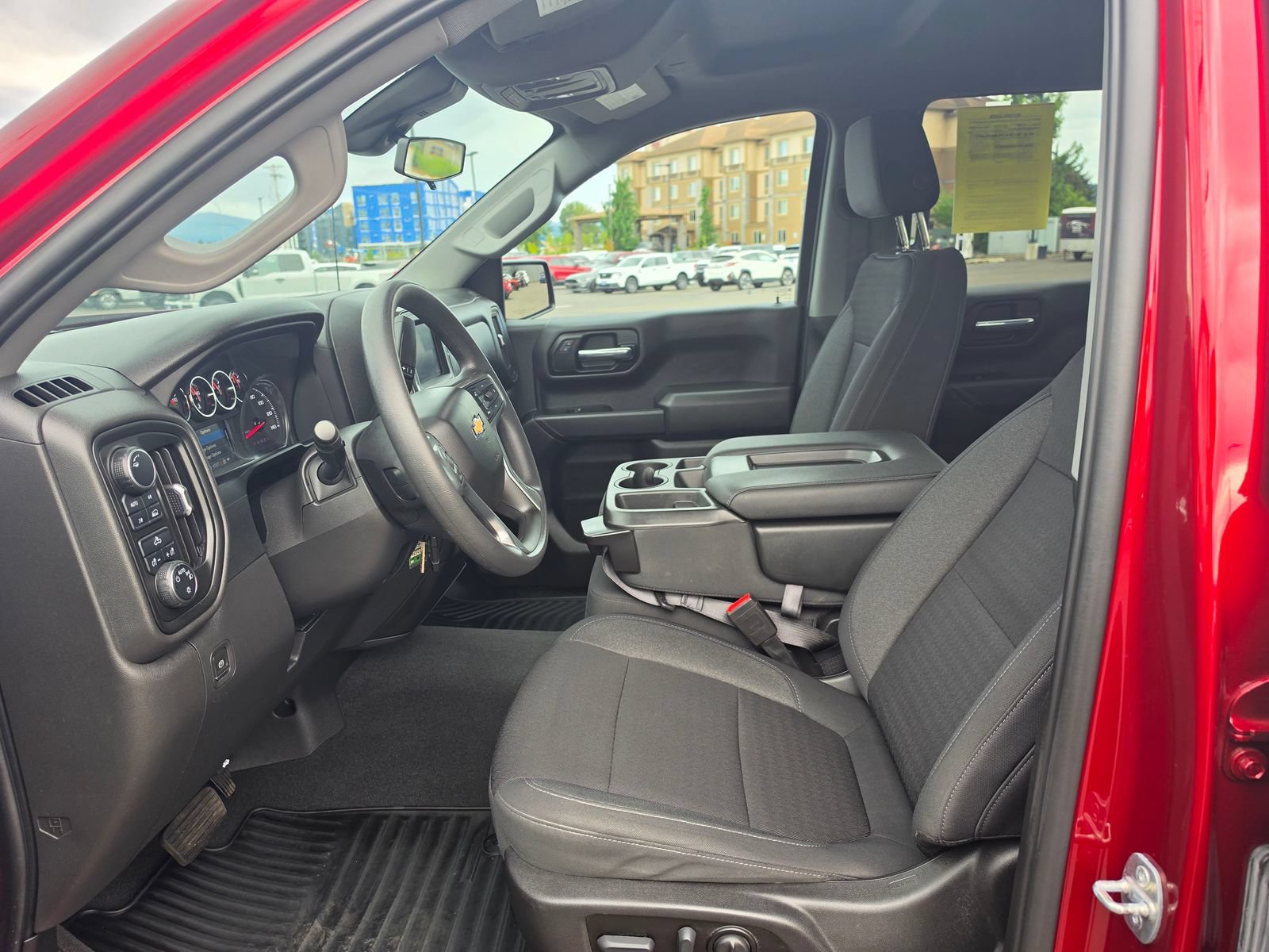 Used 2022 Chevrolet Silverado 1500 Custom w/ Safety Confidence Package AWD/4WD image 17