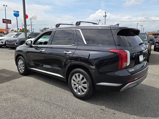 Used 2023 Hyundai Palisade SEL w/ Cargo Package FWD image 9