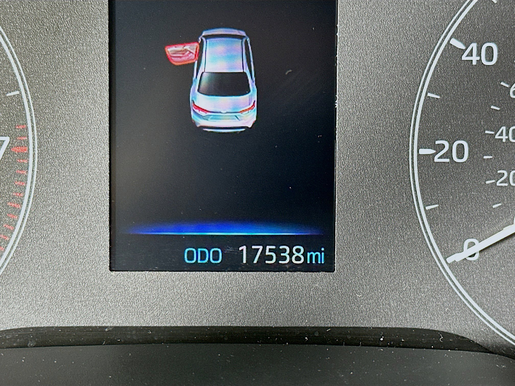 Used 2025 Toyota Corolla LE image 19