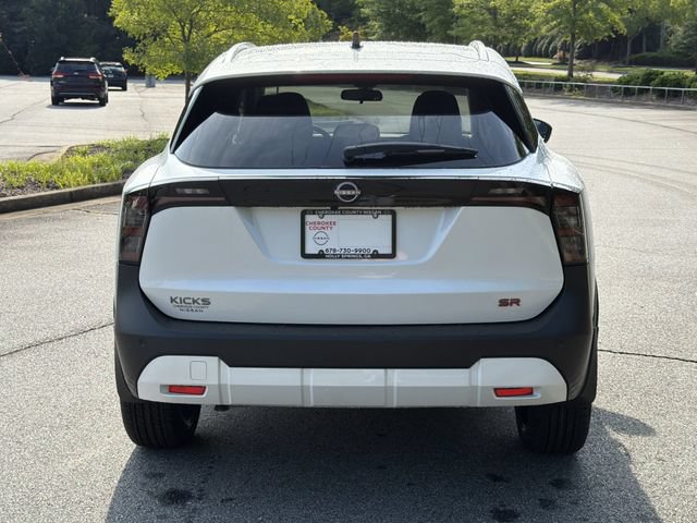 New 2026 Nissan Kicks SR w/ SR Premium Package FWD image 6
