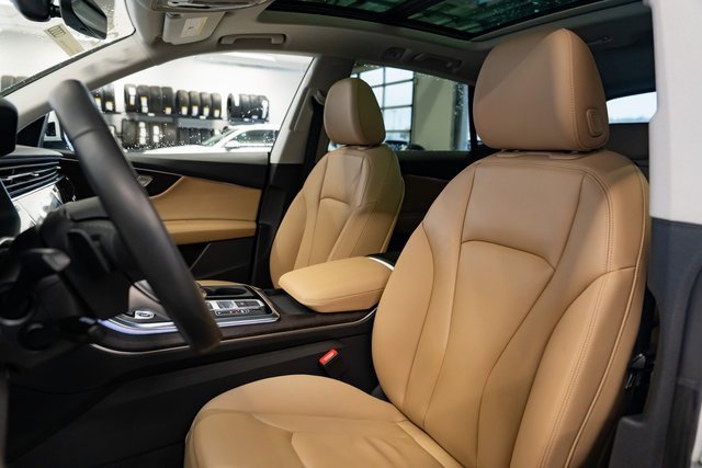 Used 2023 Audi Q8 Premium w/ Convenience Package image 22