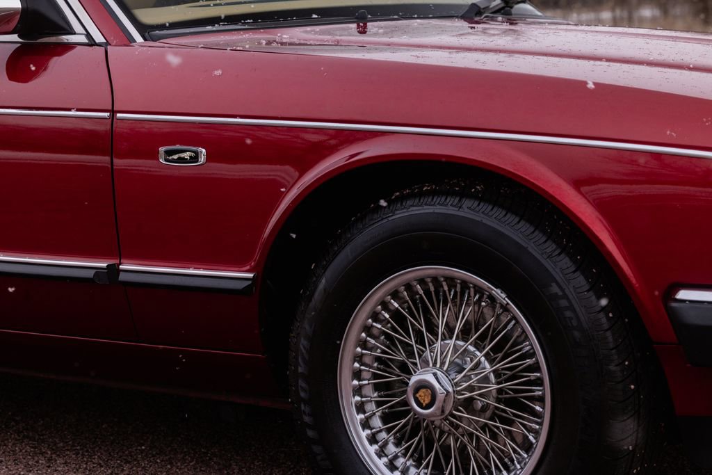 Used 1992 Jaguar XJ Vanden Plas image 80