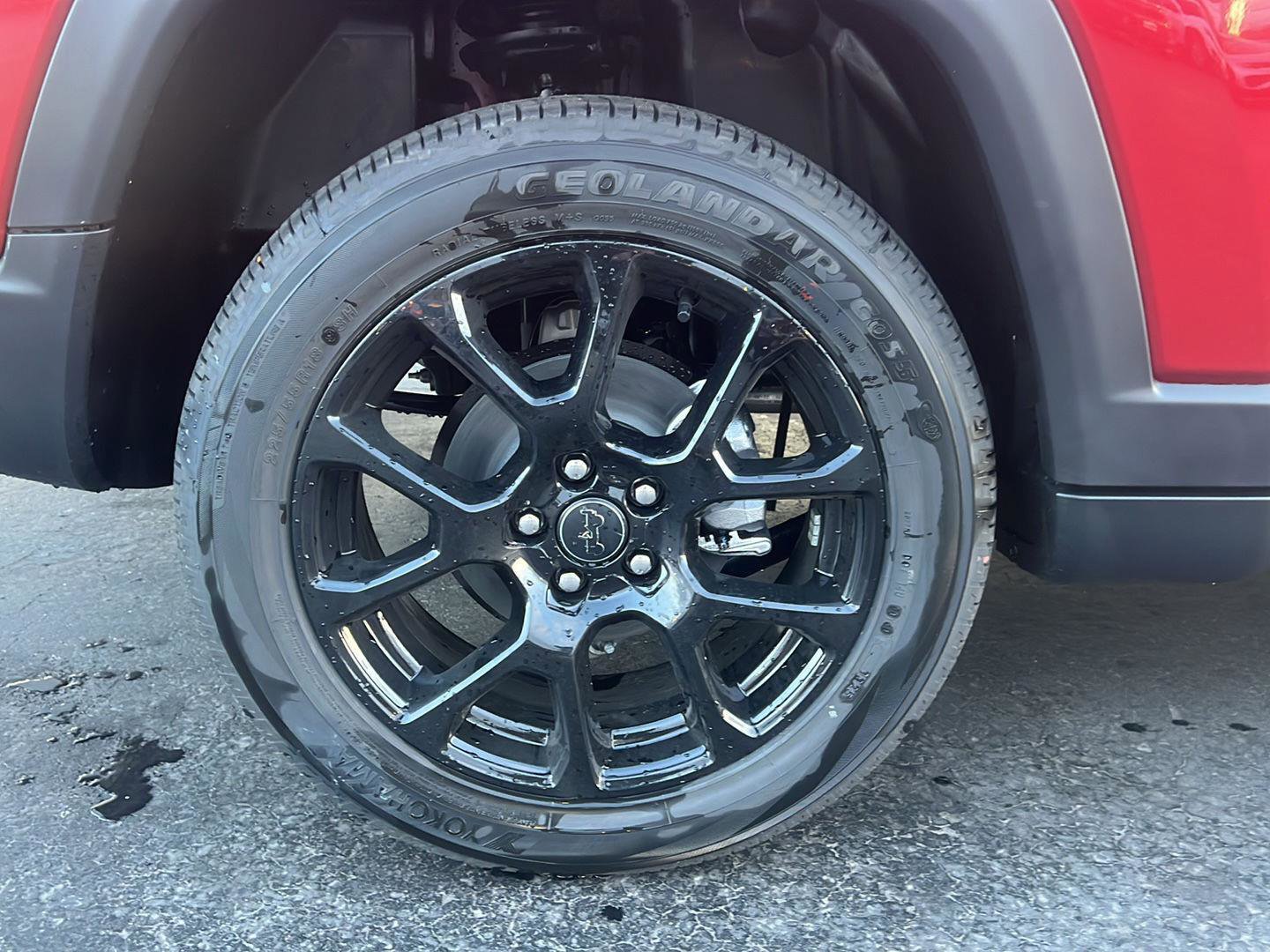 New 2026 Jeep Compass Latitude image 23