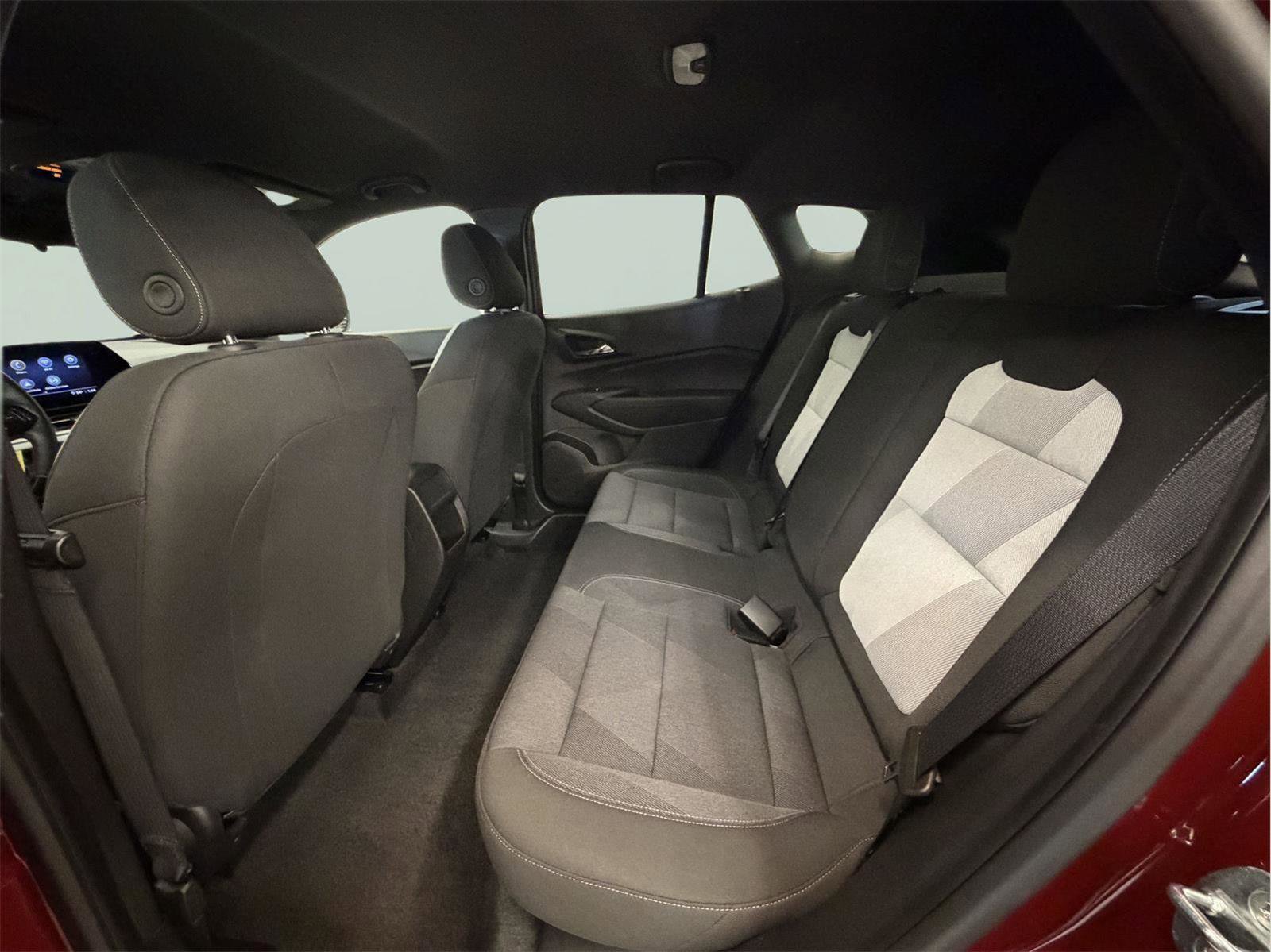 Certified 2024 Chevrolet Trax RS w/ Driver Confidence Package image 33