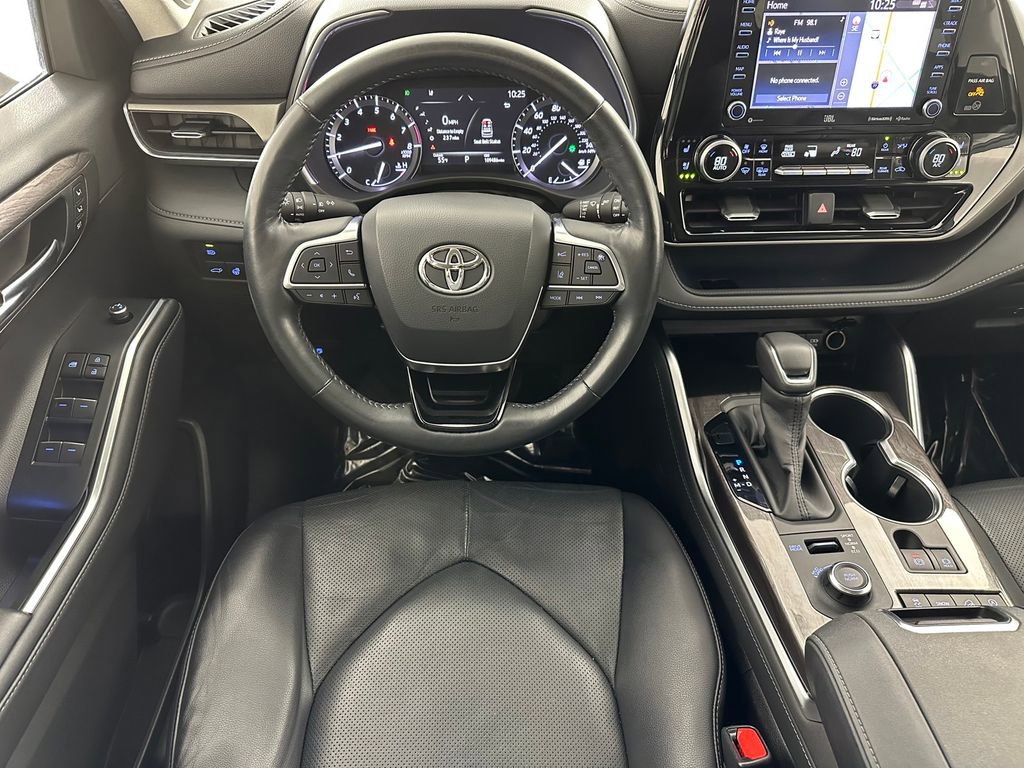 Used 2020 Toyota Highlander Limited AWD/4WD image 31