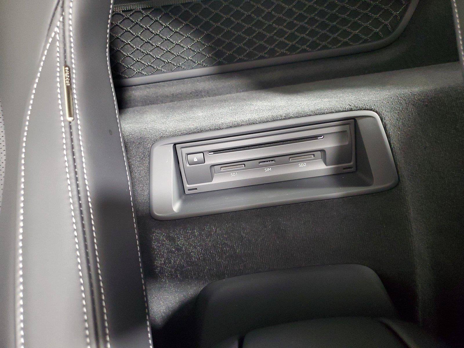 Used 2023 Audi R8 V10 performance RWD image 30