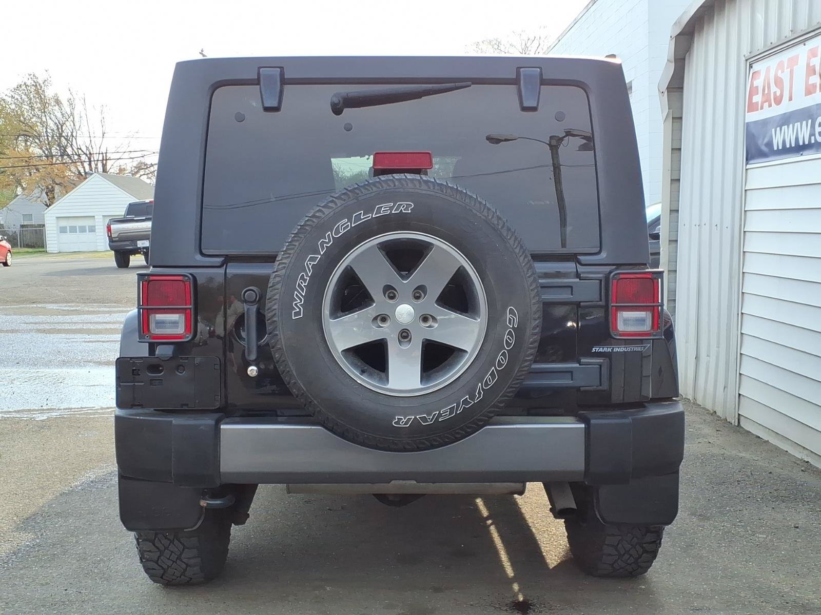 Used 2013 Jeep Wrangler Unlimited Sport AWD/4WD image 4