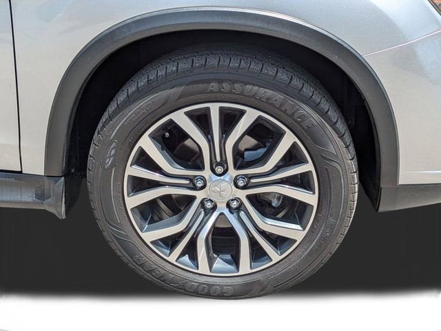 Used 2018 Mitsubishi Outlander Sport SEL FWD image 11