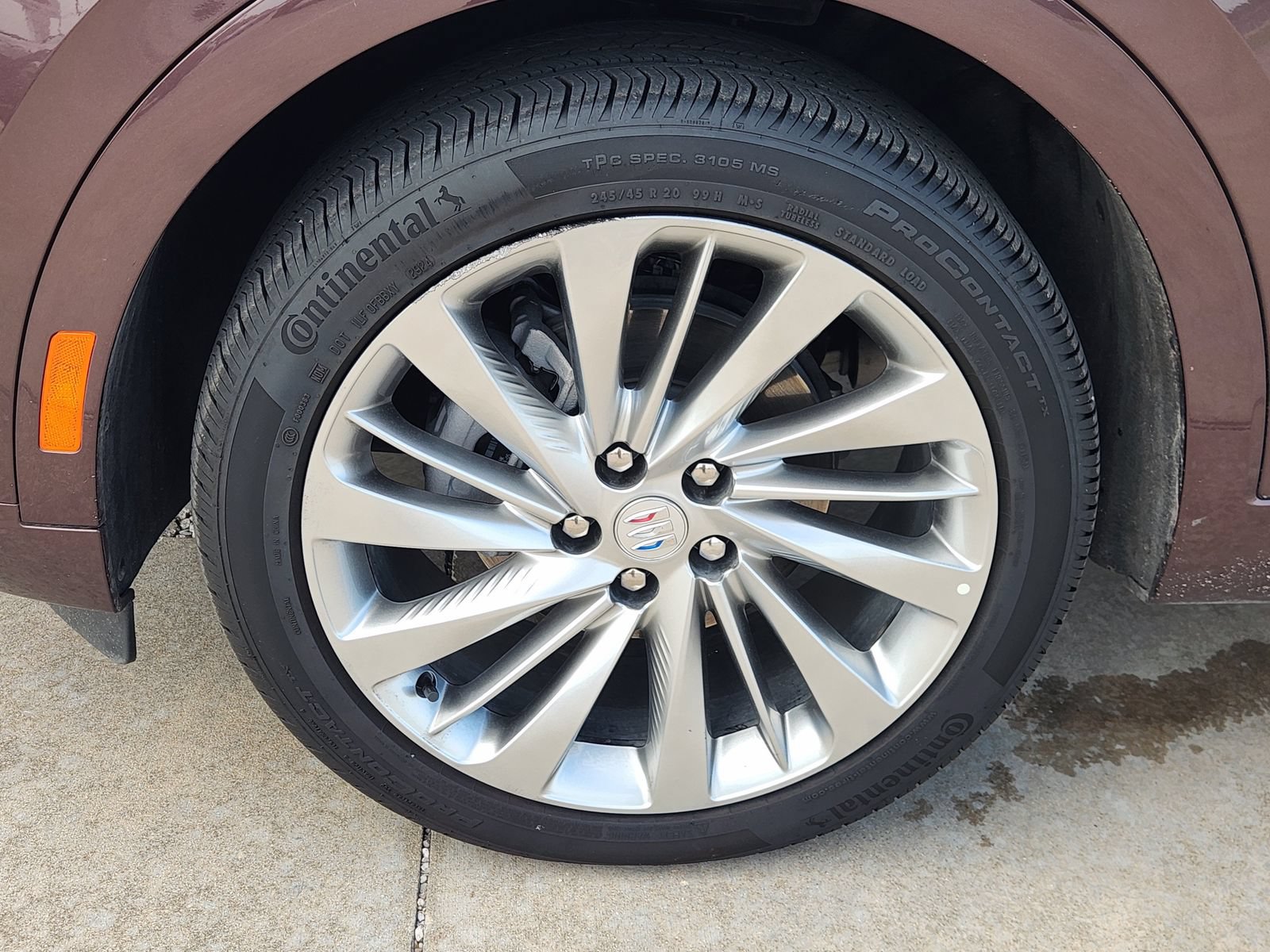 Used 2025 Buick Envision Avenir AWD/4WD image 14