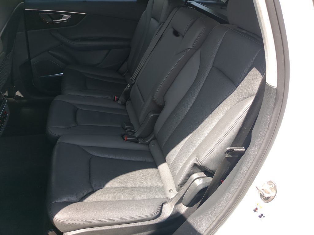 Used 2023 Audi Q7 2.0T Premium Plus w/ Premium Plus Package AWD/4WD image 17