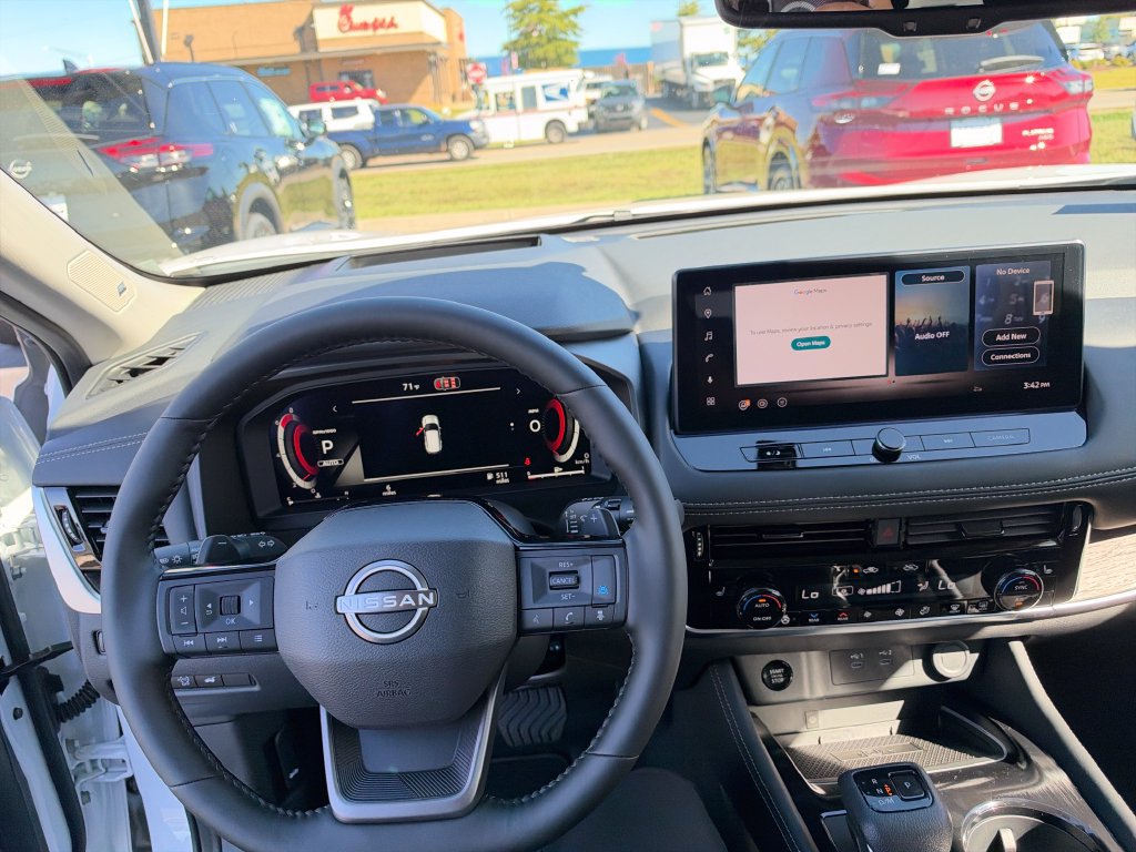 New 2026 Nissan Rogue Platinum w/ Platinum Premium Package AWD/4WD image 16