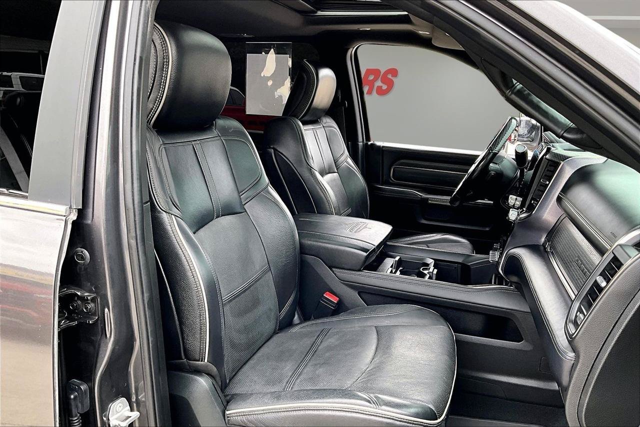 Used 2019 RAM 3500 Limited AWD/4WD image 31