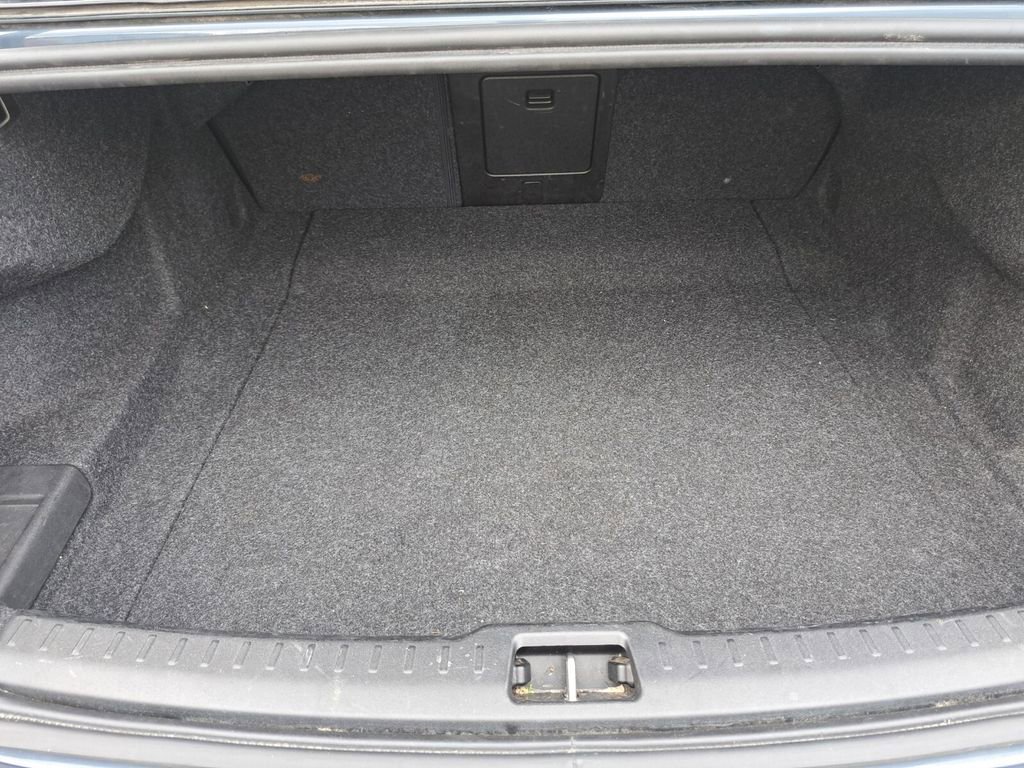 Used 2024 Volvo S60 B5 Core image 26