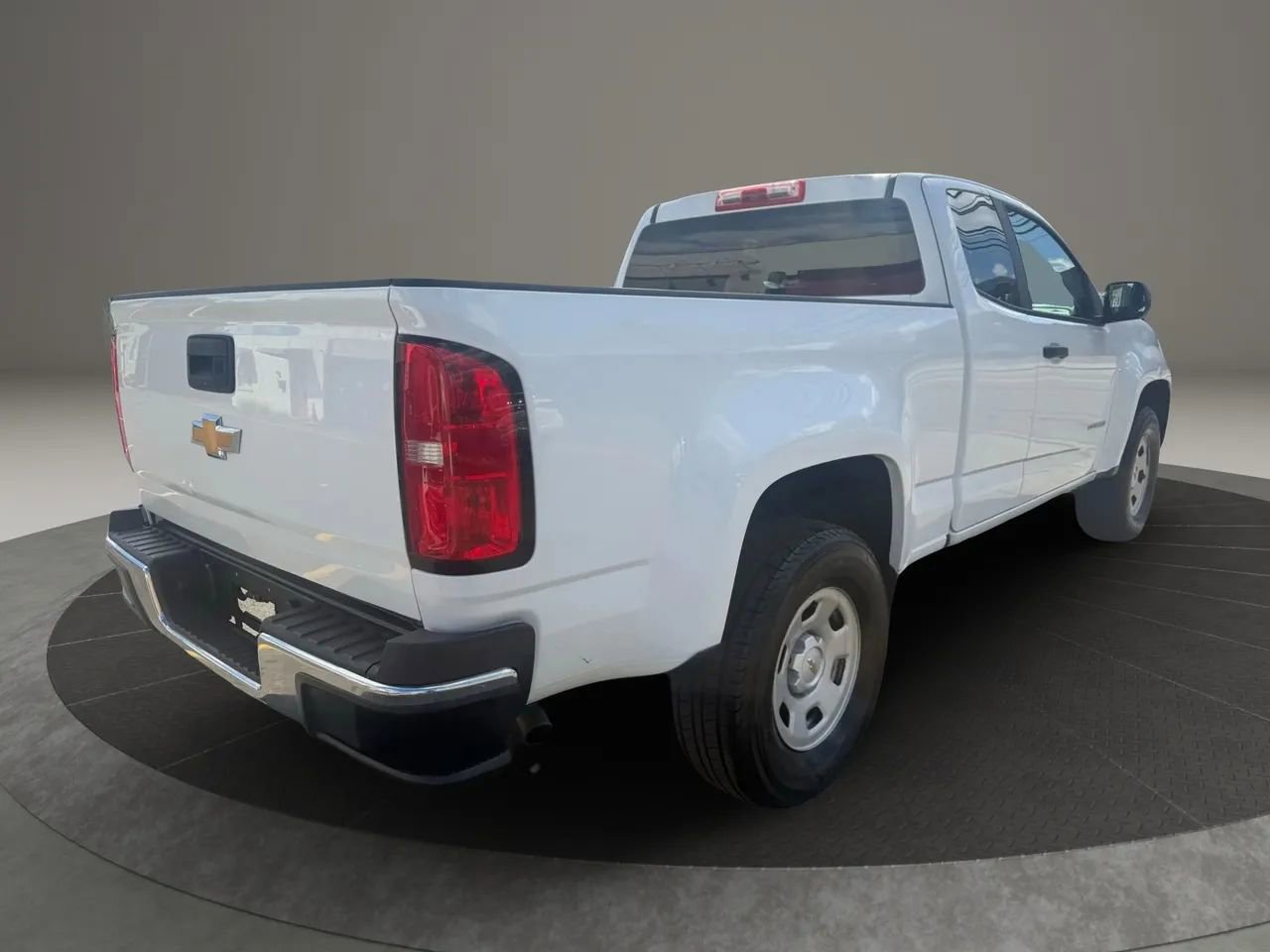Used 2019 Chevrolet Colorado W/T w/ WT Convenience Package image 5