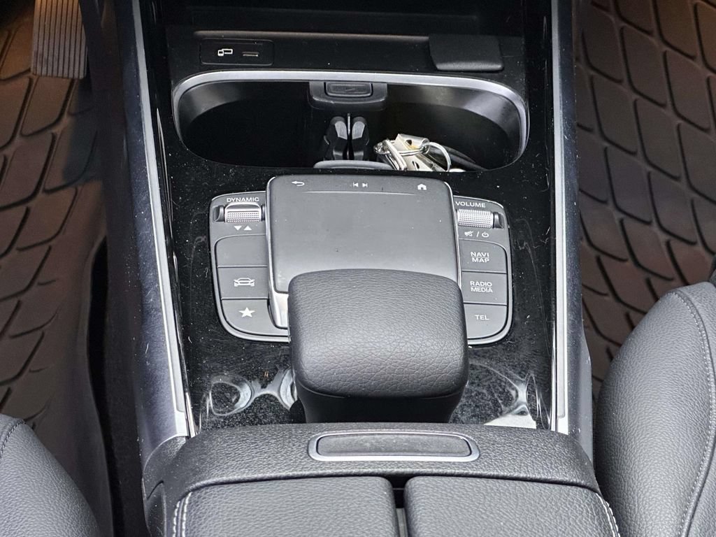 Used 2023 Mercedes-Benz GLB 250 4MATIC image 20