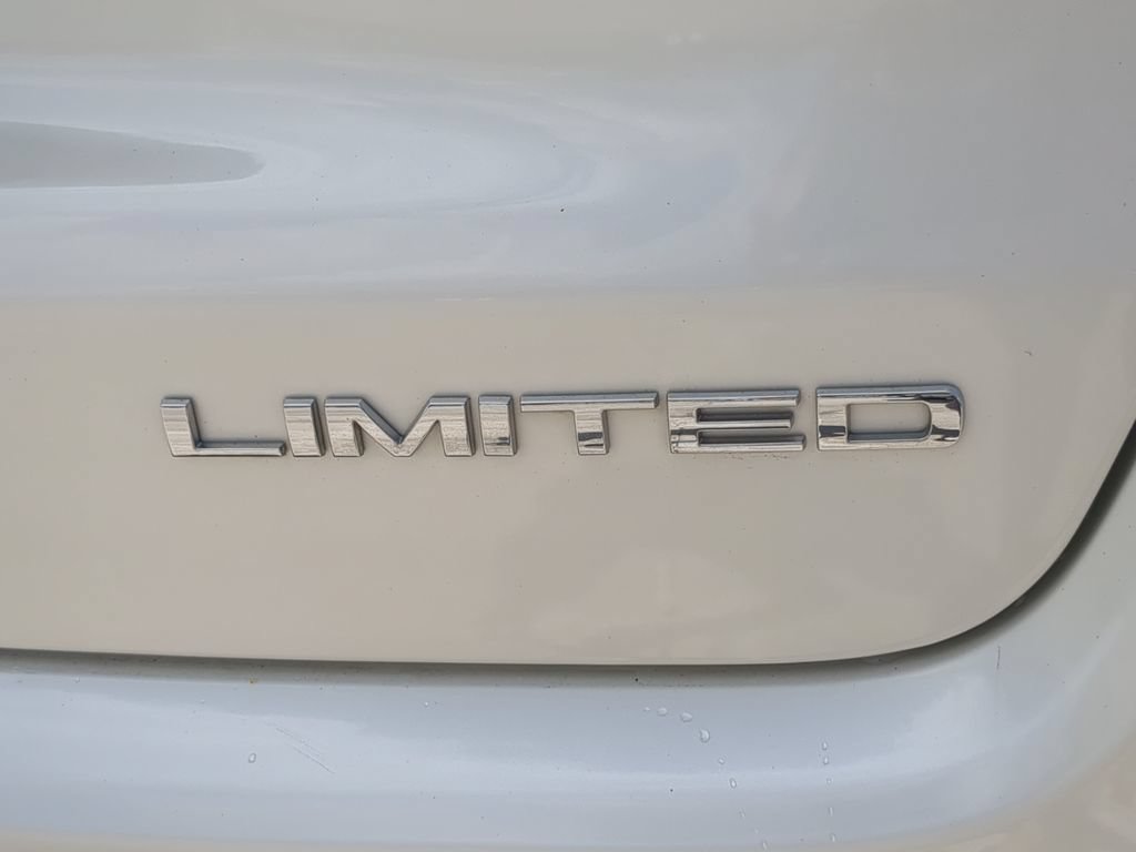 Used 2021 Jeep Compass Limited AWD/4WD image 10