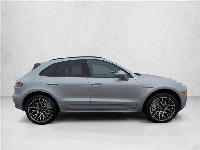 Used 2020 Porsche Macan Turbo image 4