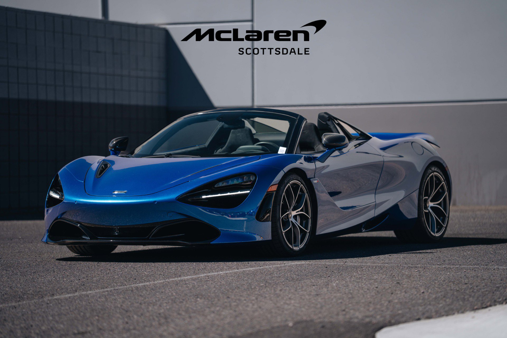 Used 2022 McLaren 720S Luxury image 3