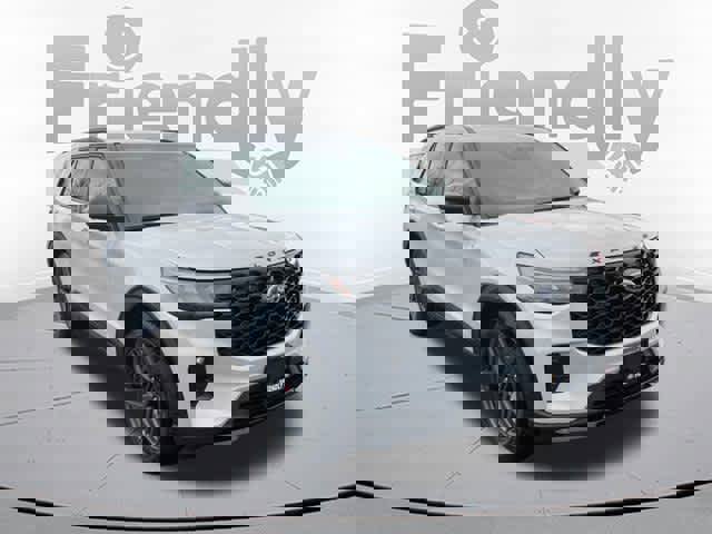 Used 2026 Ford Explorer ST-Line w/ ST-Line Street Pack image 3