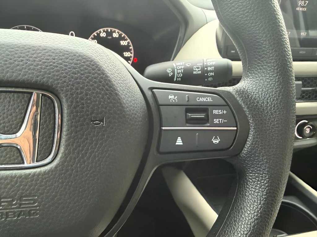 Used 2025 Honda HR-V LX image 24