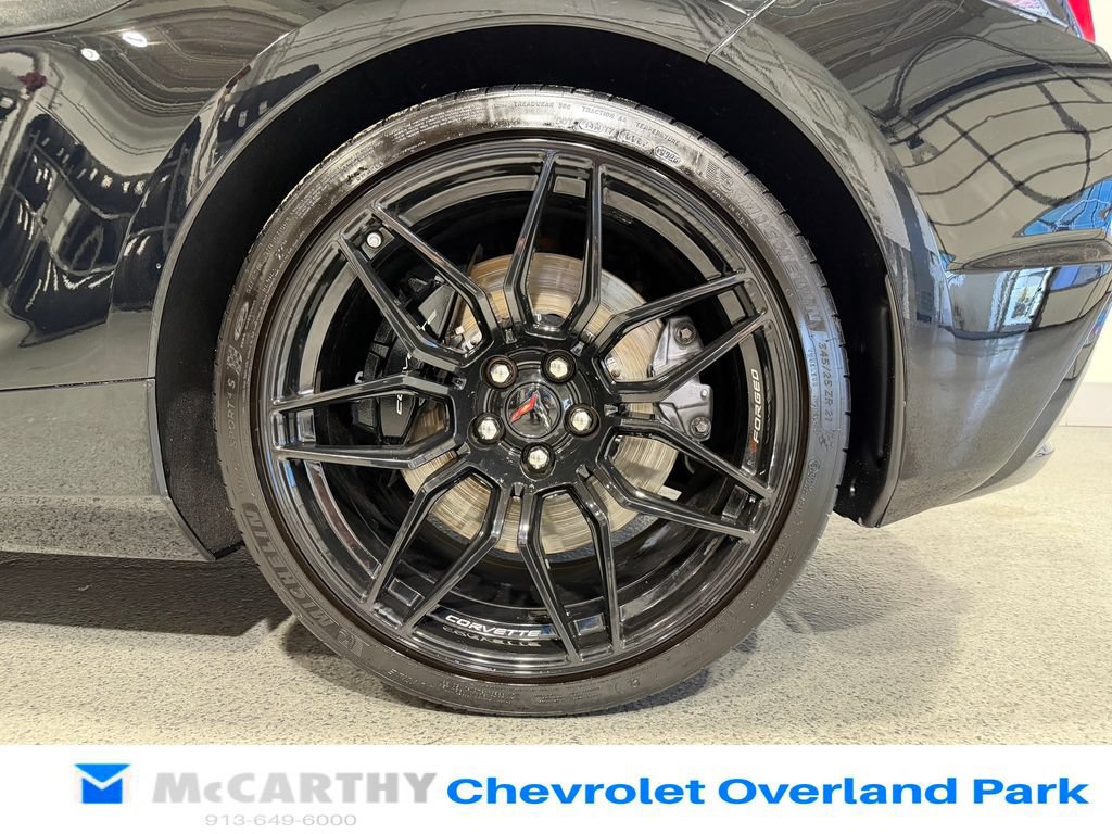 Used 2024 Chevrolet Corvette Z06 RWD image 36