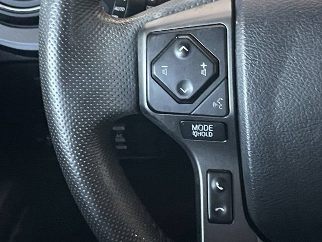 Used 2023 Toyota Tacoma TRD Off-Road w/ Black Out Package (TMS) AWD/4WD image 9