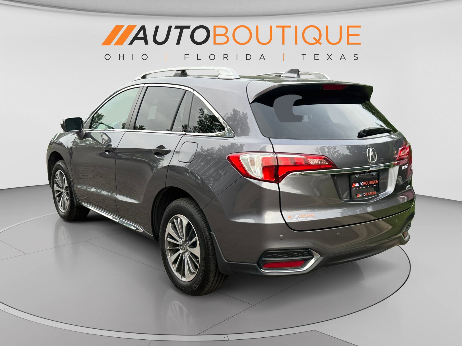 Used 2017 Acura RDX AWD w/ Advance Package image 3