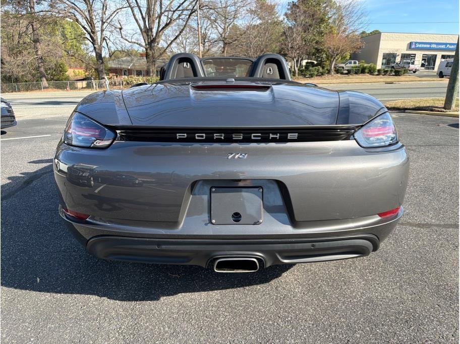 Used 2018 Porsche 718 Boxster Roadster 2D RWD image 5