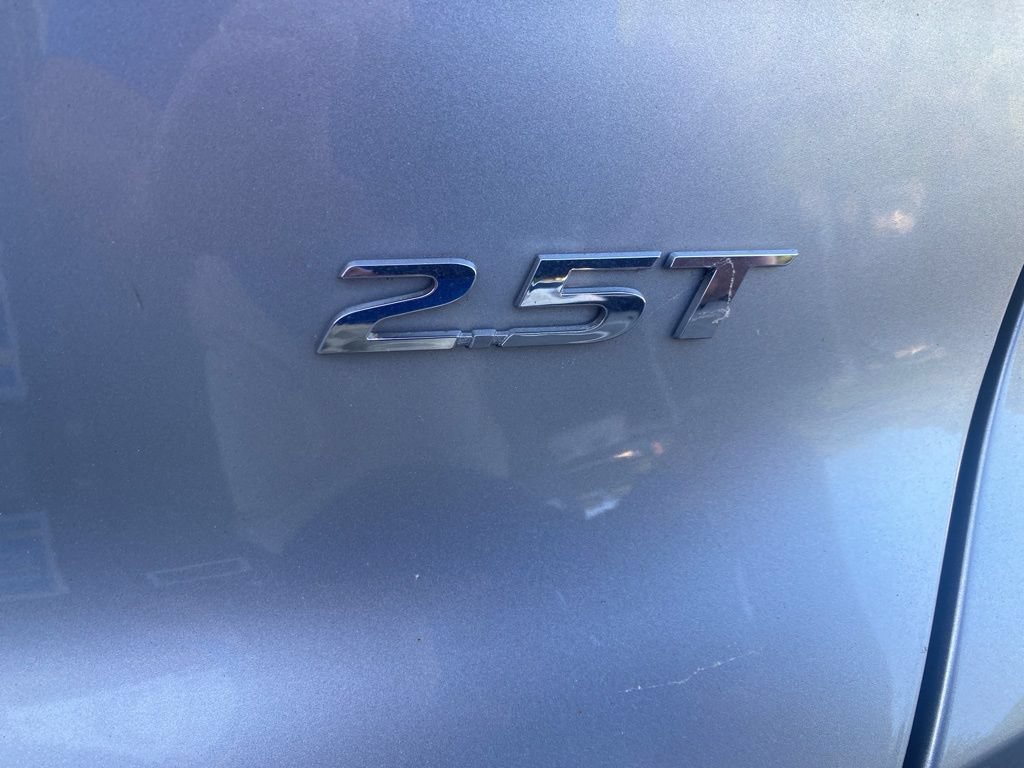 Used 2022 Hyundai Santa Fe Limited FWD image 23