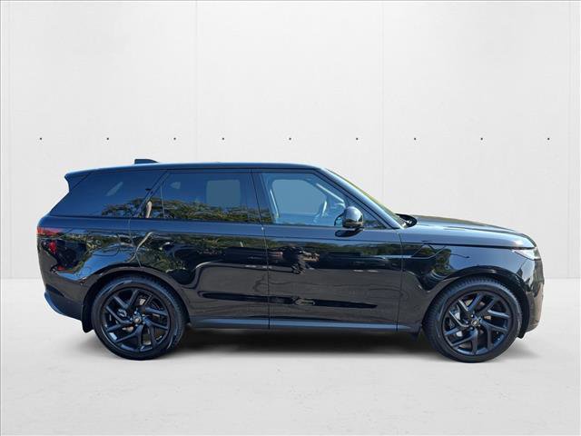 New 2025 Land Rover Range Rover Sport SE image 4