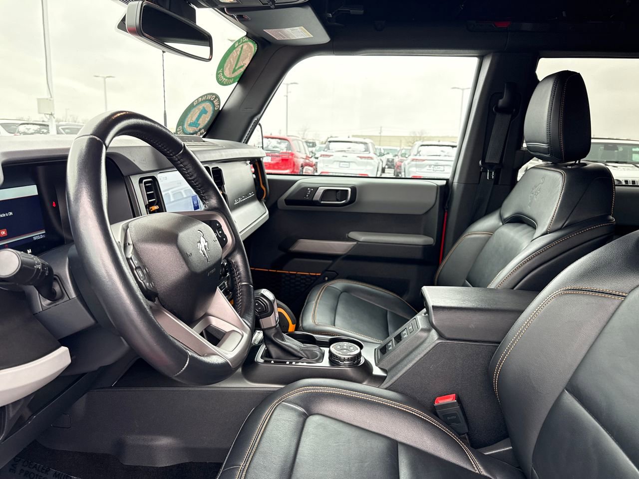 Used 2022 Ford Bronco Badlands image 13