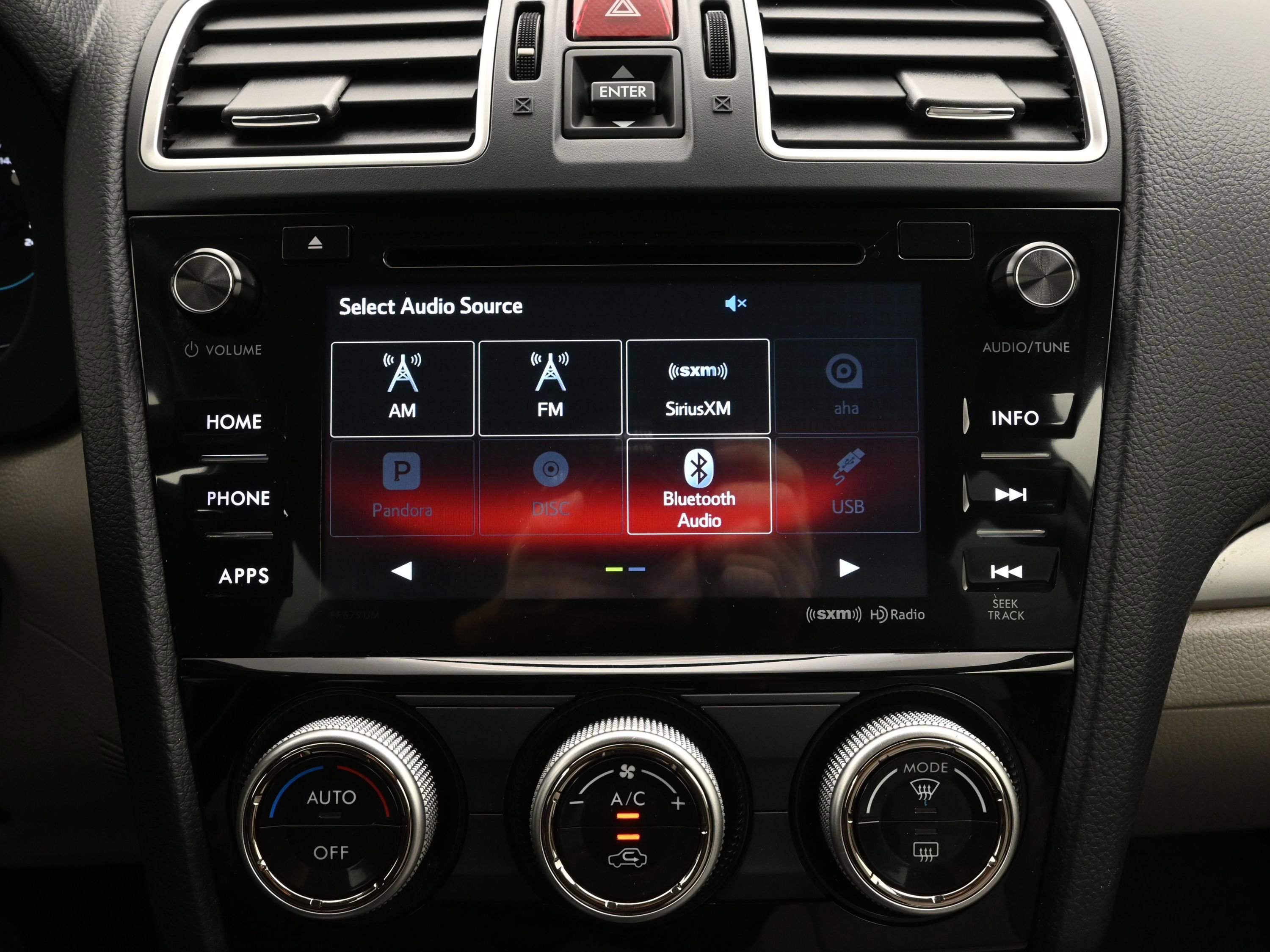 Used 2018 Subaru Forester 2.5i Premium image 16