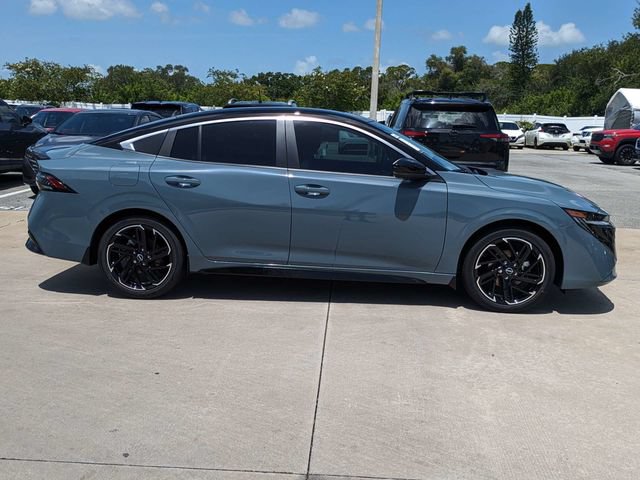 New 2026 Nissan Sentra SR w/ SR Premium Package FWD image 4