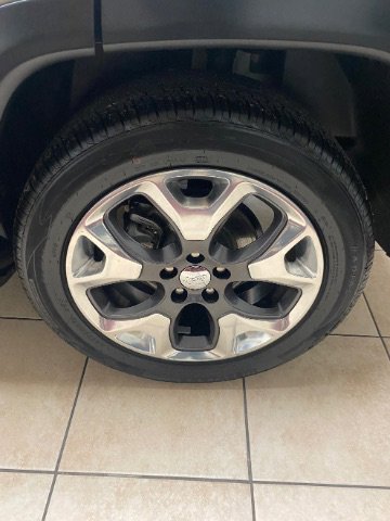 Used 2020 Jeep Compass Limited FWD image 24