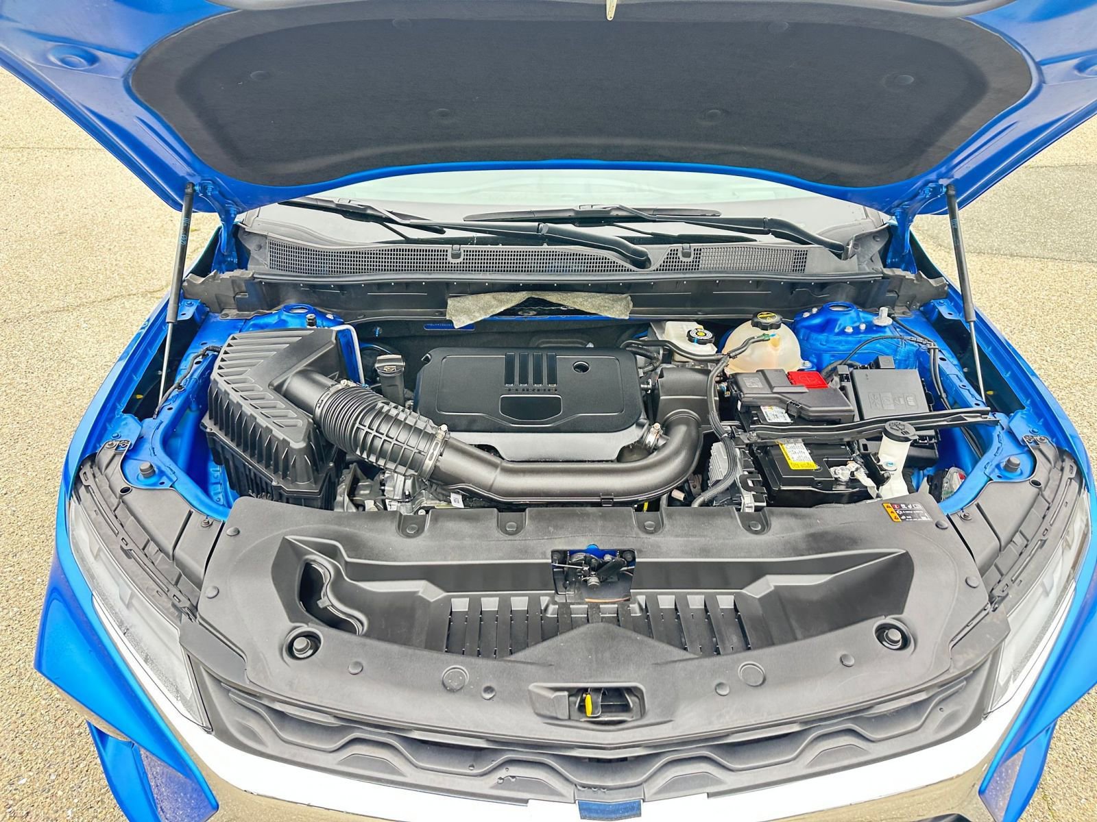 Used 2025 Chevrolet Blazer LT image 32