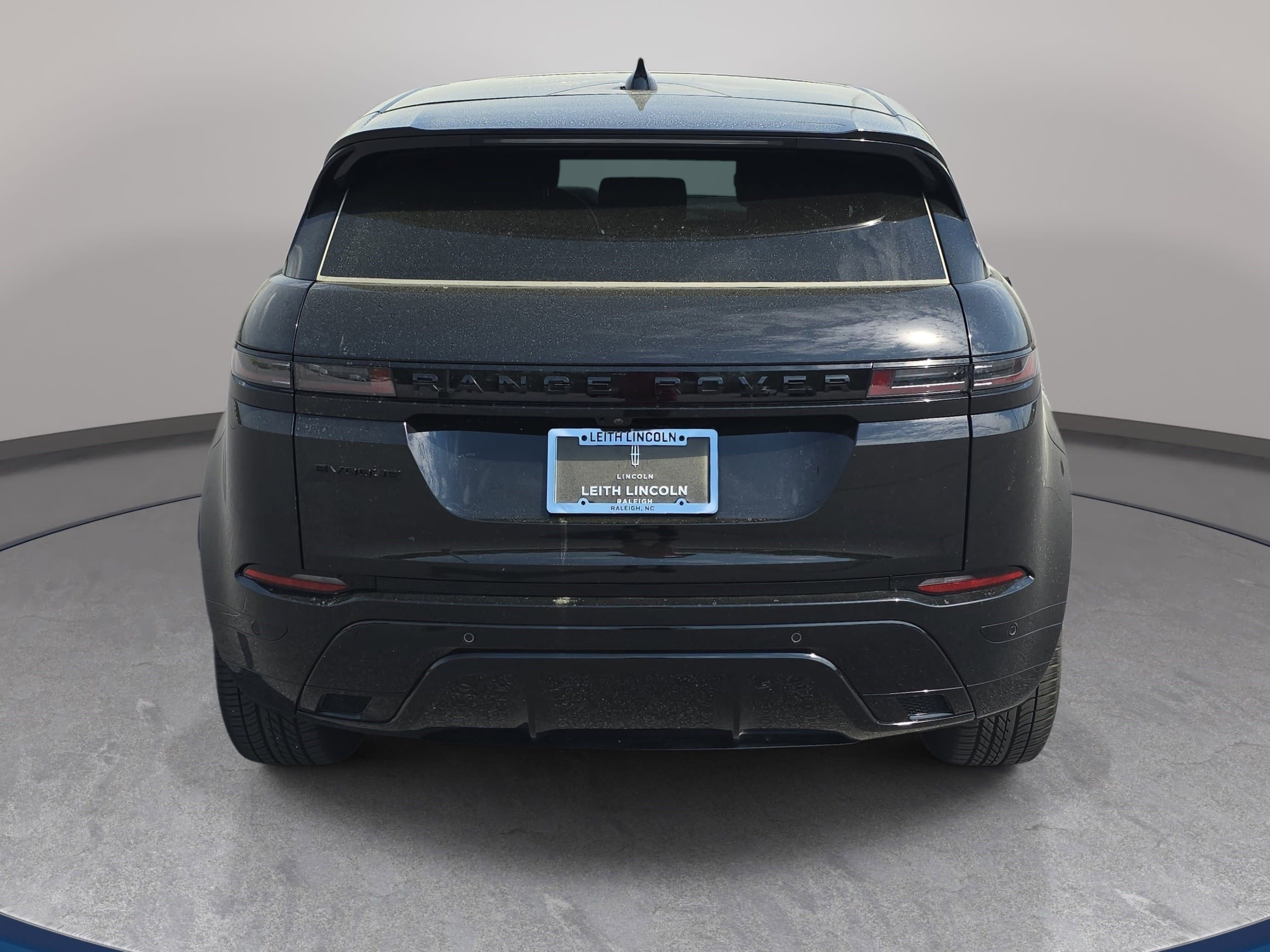 Used 2024 Land Rover Range Rover Evoque Dynamic SE image 6