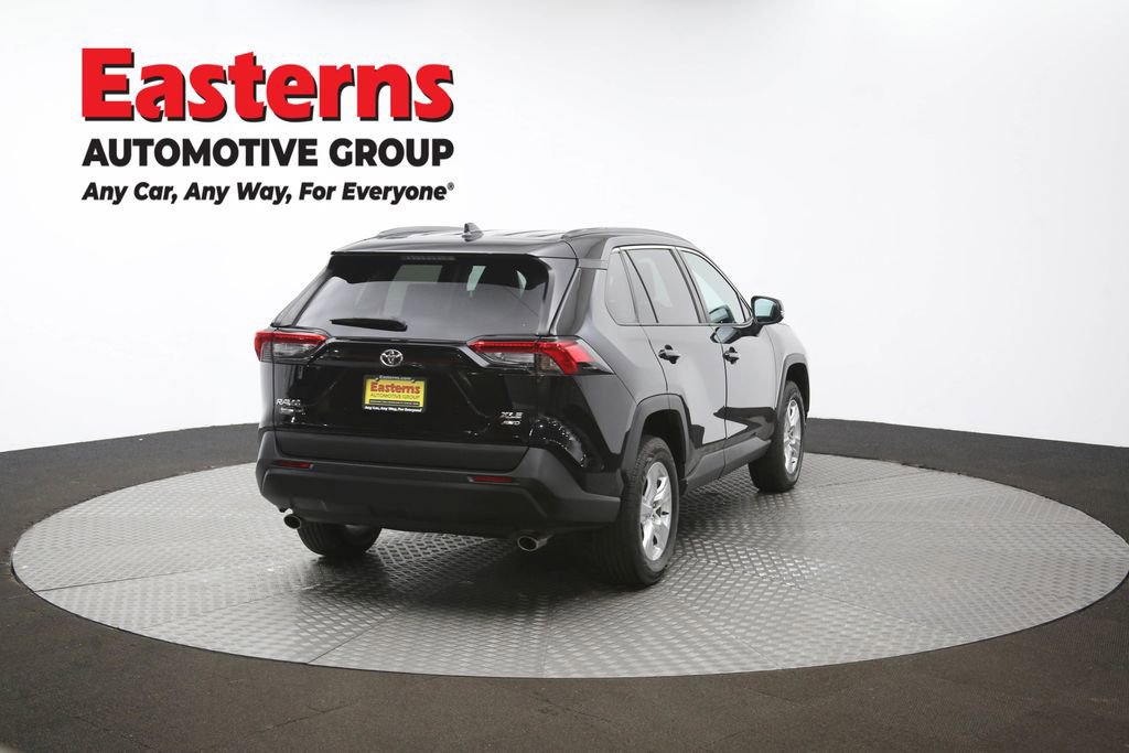 Used 2021 Toyota RAV4 XLE w/ Convenience Package image 41