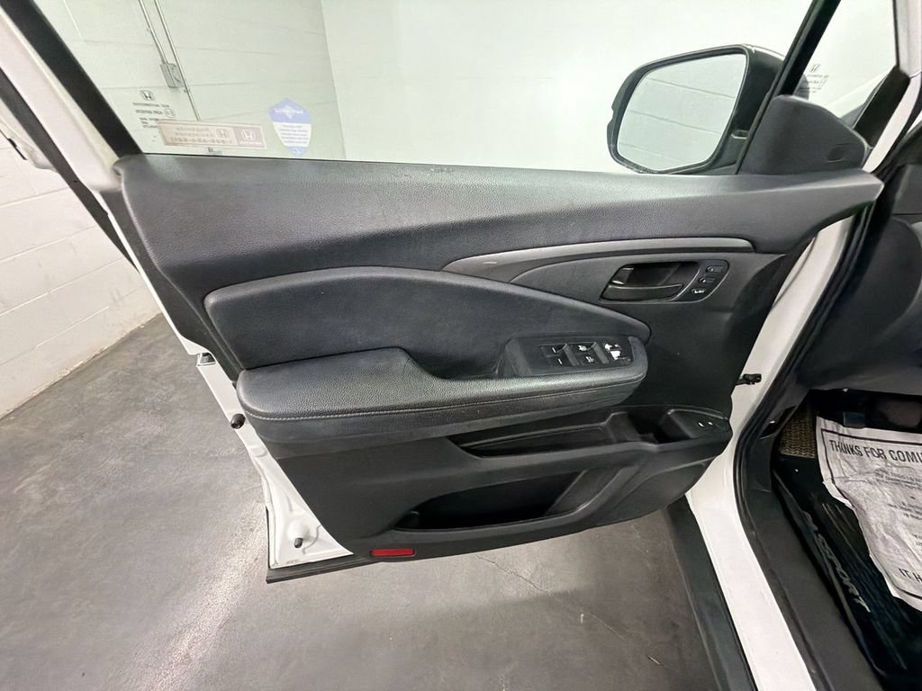 Used 2022 Honda Passport EX-L image 22