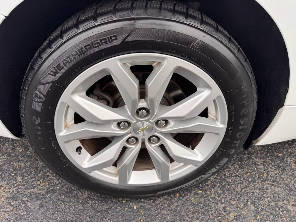 Used 2018 Chevrolet Impala LT image 5