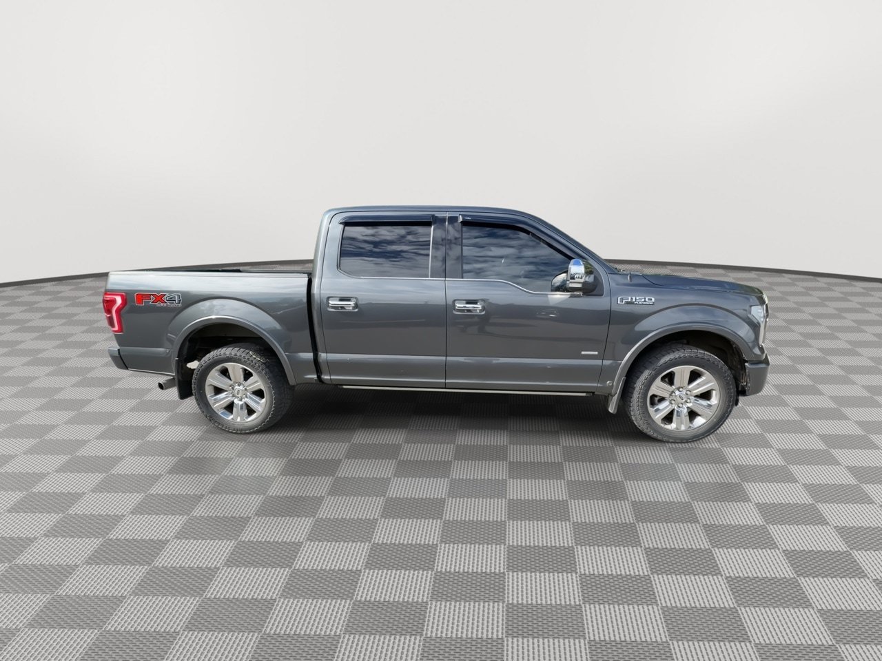 Used 2016 Ford F150 Platinum w/ Equipment Group 701A Luxury AWD/4WD image 9