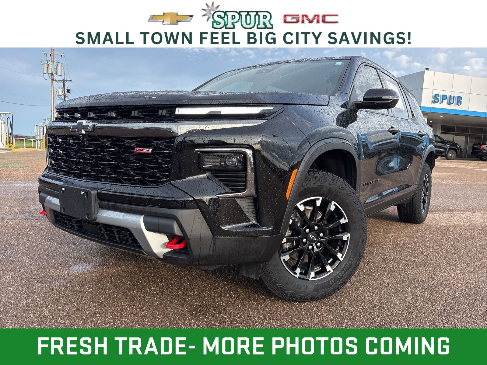 Used 2024 Chevrolet Traverse Z71 AWD/4WD image 1
