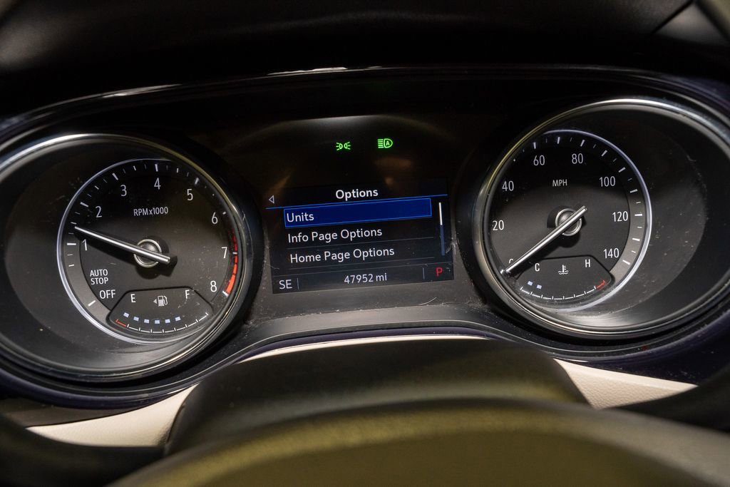 Used 2022 Buick Encore GX Select image 18