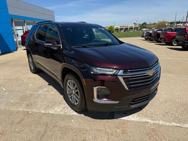Used 2023 Chevrolet Traverse LT w/ LPO, Floor Liner Package AWD/4WD image 7