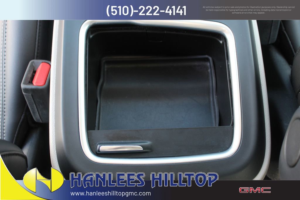 Used 2024 Chrysler Pacifica Touring-L FWD image 21