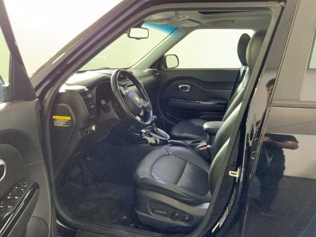 Used 2016 Kia Soul ! w/ Premium Package FWD image 14