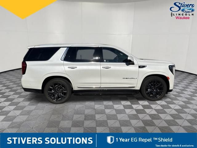 Used 2024 GMC Yukon Denali w/ Advanced Technology Package AWD/4WD image 5