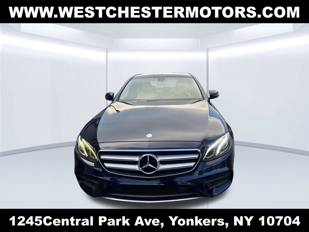 Used 2017 Mercedes-Benz E 300 4MATIC image 2