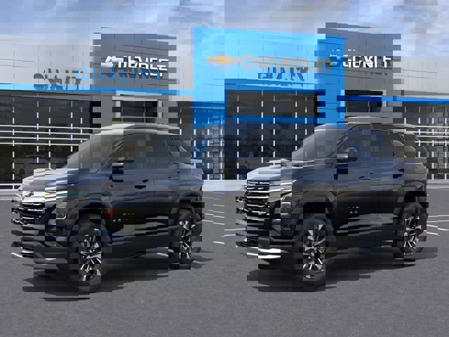 New 2026 Chevrolet Equinox LT w/ Safety and Technology Package image 2